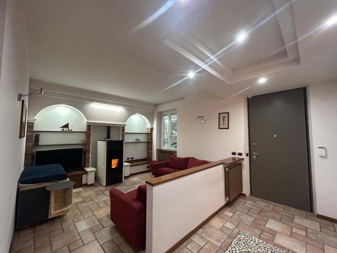 Casa de 4 habitaciónes en Robecchetto con Induno, Italy No. 183877