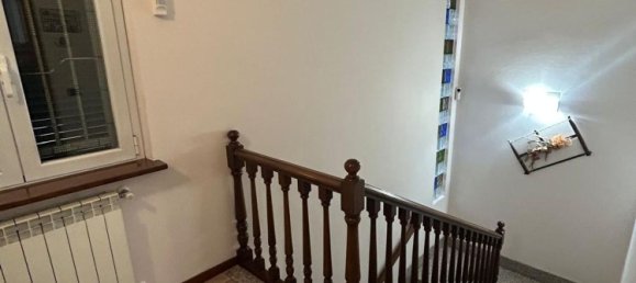 Casa de 4 habitaciónes en Robecchetto con Induno, Italy No. 183877 28