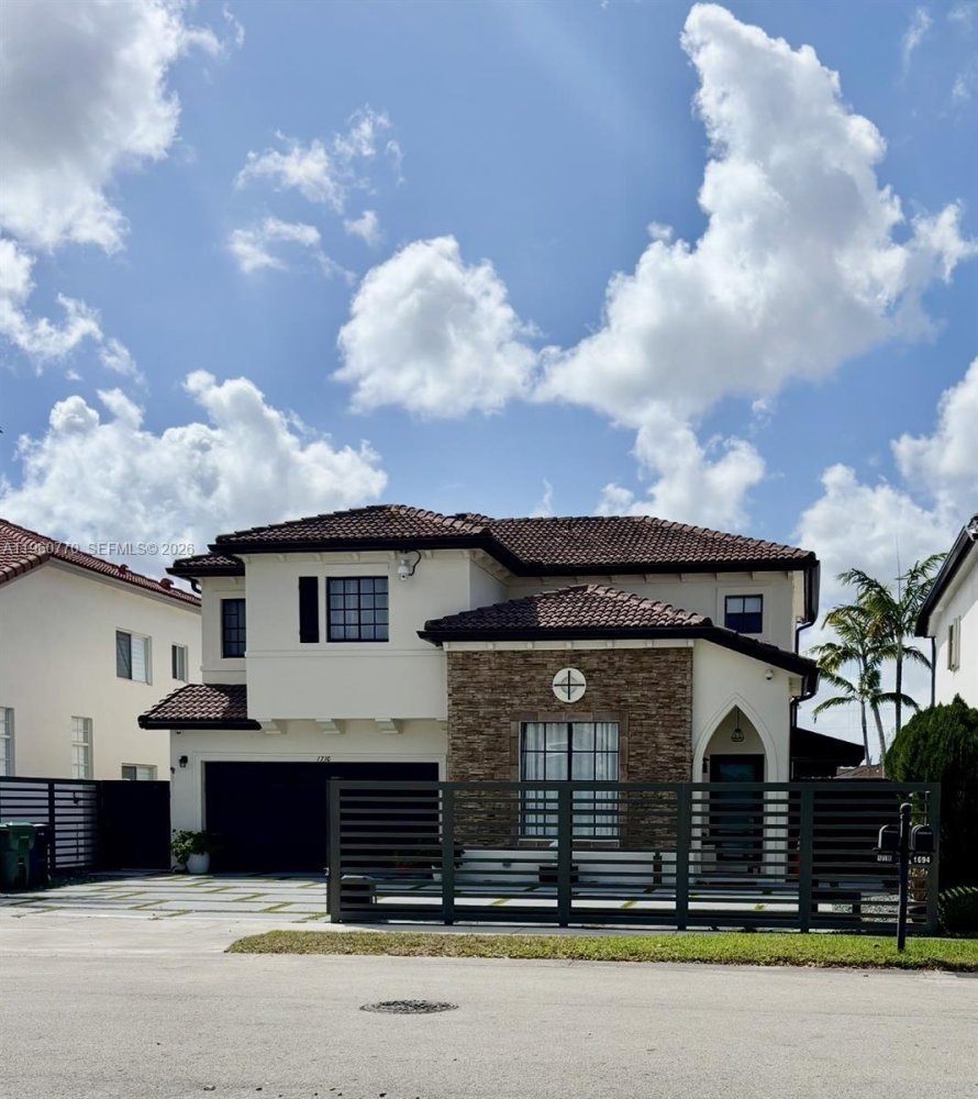 Vivenda T4 em Miami, USA N.º 615698