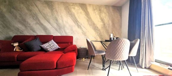 2 bedrooms Penthouse in Zabbar, Malta No. 3005 5