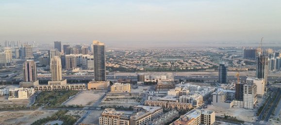 13006m² Building in Dubai, UAE No. 8961 4