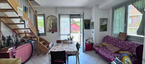 Apartamento de 2 dormitorios en Neive, Italy No. 379133 4