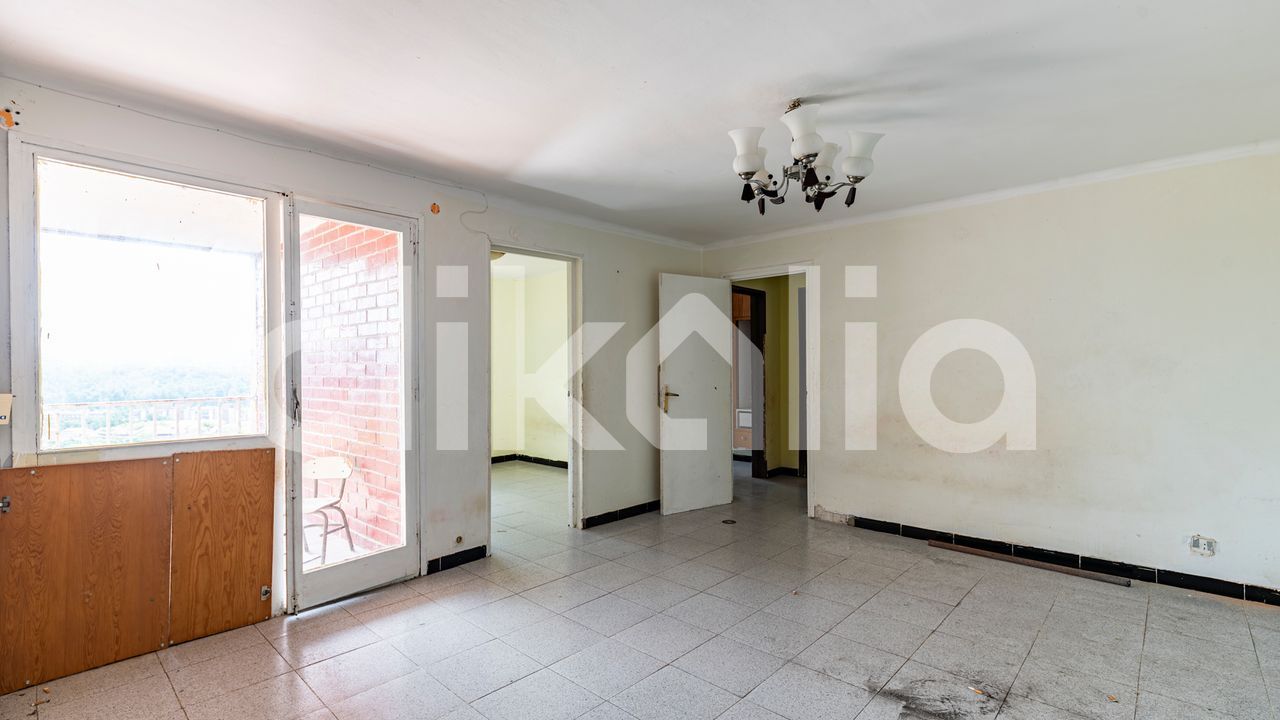 Квартира с 3 спальнями в Малага, Испания № 168216