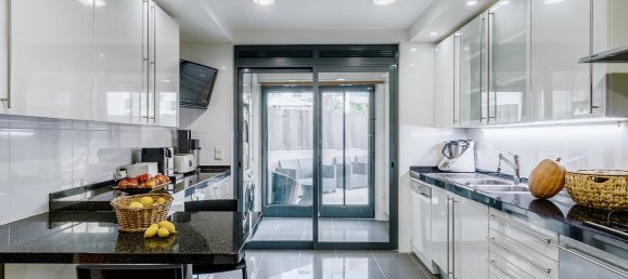 5 bedrooms Duplex in Lisbon, Portugal No. 104119 9