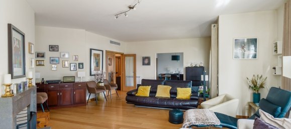 5 bedrooms Duplex in Lisbon, Portugal No. 104119 3