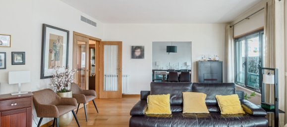 5 bedrooms Duplex in Lisbon, Portugal No. 104119 4