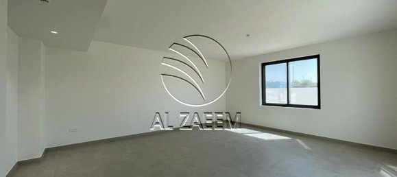 4 bedrooms Villa in Al Ghadeer, UAE No. 29182 3