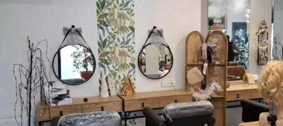 Propriété commerciale à Magny-les-Hameaux, France 59m² No. 150602 2