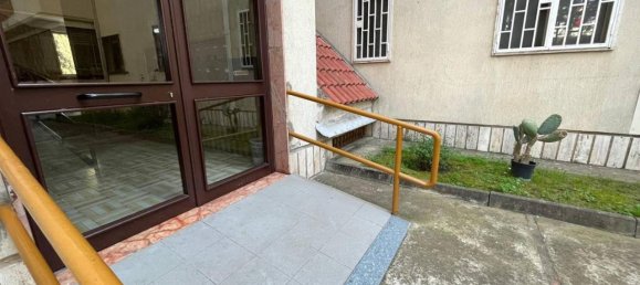 4-salle Appartement à San Nicola la Strada, Italy No. 21108 48