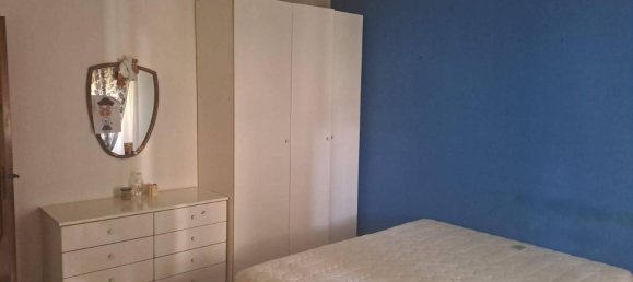 4-salle Appartement à San Nicola la Strada, Italy No. 21108 12