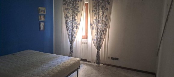 4-salle Appartement à San Nicola la Strada, Italy No. 21108 13