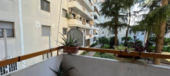 4-salle Appartement à San Nicola la Strada, Italy No. 21108 24