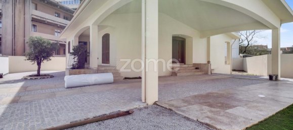 4 chambres Maison à Vila Nova de Gaia, Portugal No. 16748 3