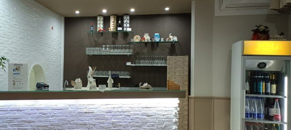 Gewerbliche Immobilie in Casapulla, Italy 100m², Nr. 256814 2