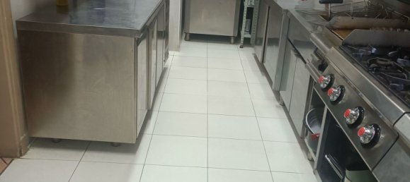 Gewerbliche Immobilie in Casapulla, Italy 100m², Nr. 256814 7