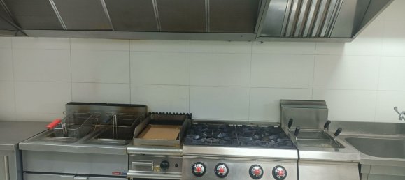 Gewerbliche Immobilie in Casapulla, Italy 100m², Nr. 256814 3