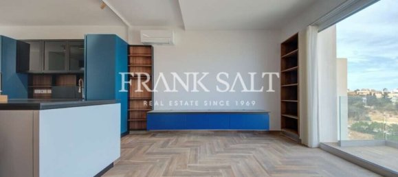 Ático de 3 dormitorios en Swieqi, Malta No. 349 37