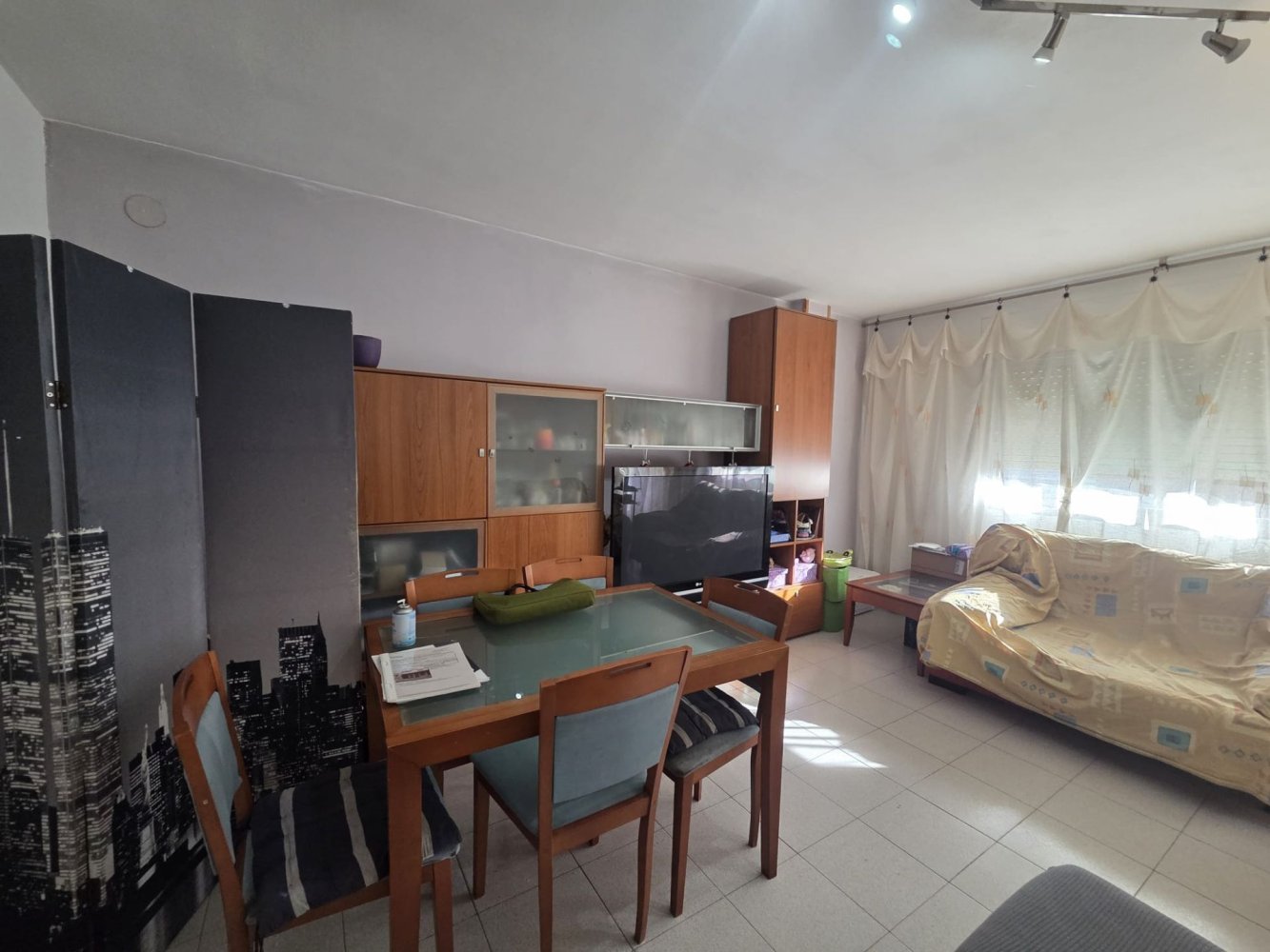 3 bedrooms Apartment in Lleida, Spain No. 273297