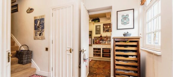 2 Schlafzimmer Haus in Kingston Upon Thames, United Kingdom, Nr. 10405 7