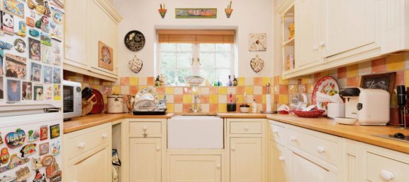 2 Schlafzimmer Haus in Kingston Upon Thames, United Kingdom, Nr. 10405 18