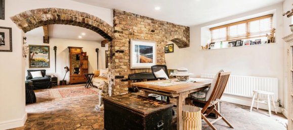 2 Schlafzimmer Haus in Kingston Upon Thames, United Kingdom, Nr. 10405 13