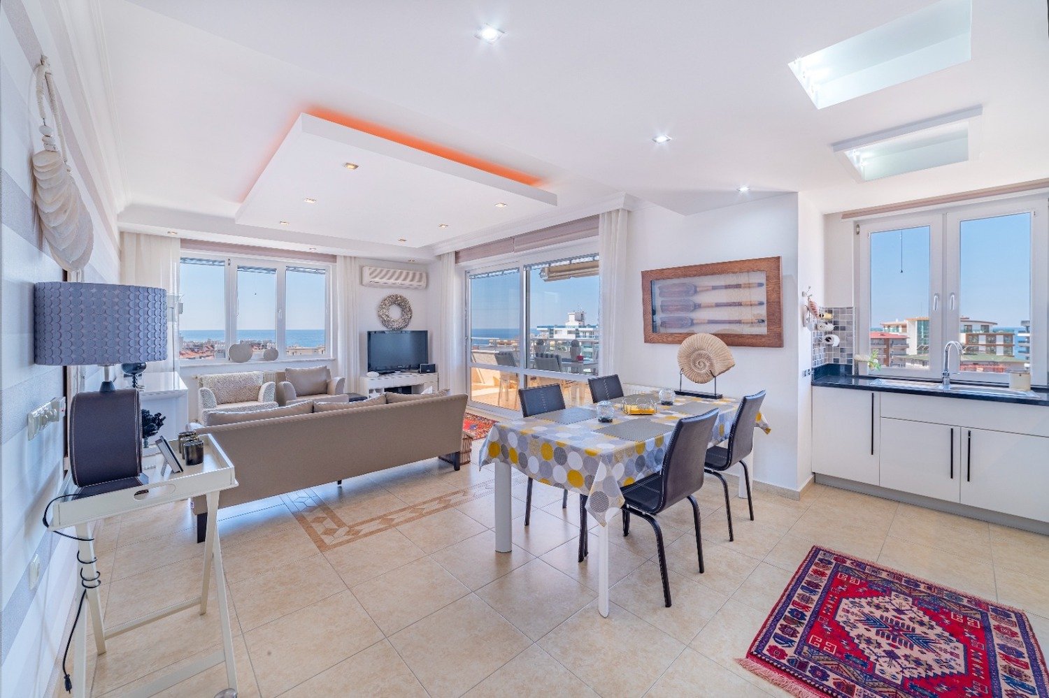 Apartment 4+1 in Alanya, Turkey No. 26403