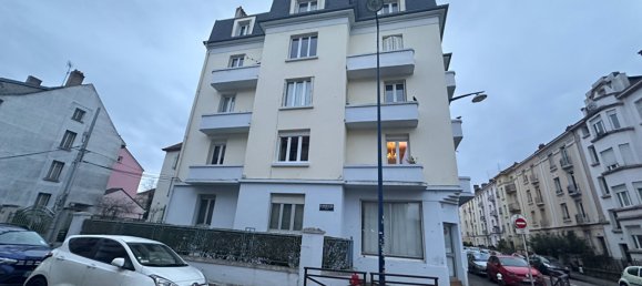 2 bedrooms Apartment in Metz, France No. 57402 22