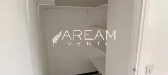 Duplex T1 em Boulogne-Billancourt, France N.º 176162 9