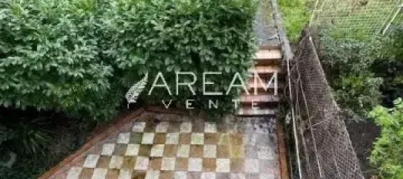 Duplex T1 em Boulogne-Billancourt, France N.º 176162 2