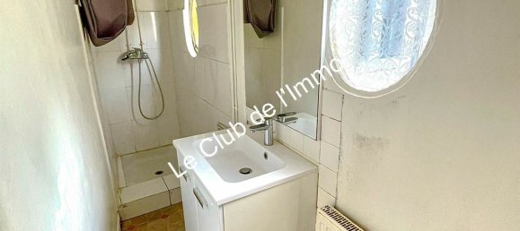 Edificio de 1 dormitorio en Orleans, France No. 93030 8