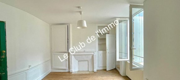 Edificio de 1 dormitorio en Orleans, France No. 93030 7