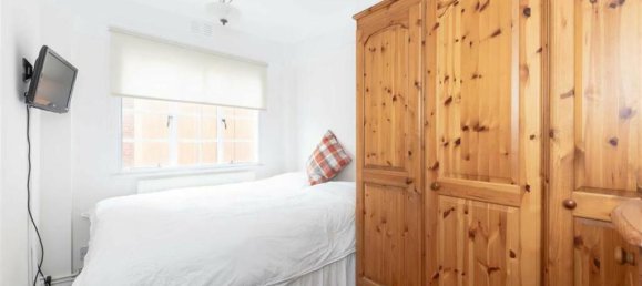 1 bedroom Apartment in London, United Kingdom No. 5733 6