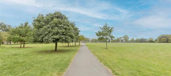 1 bedroom Apartment in London, United Kingdom No. 5733 4