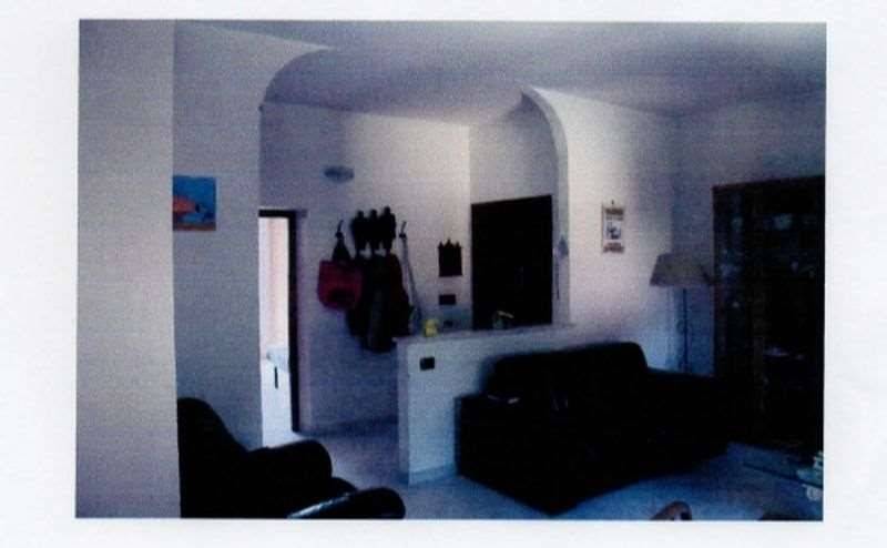 Apartamento de 4 divisões em Pomezia, Italy N.º 100945