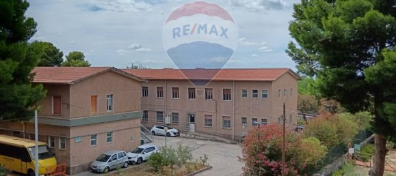 Apartamento de 4 habitaciónes en Adrano, Italy No. 298047 24