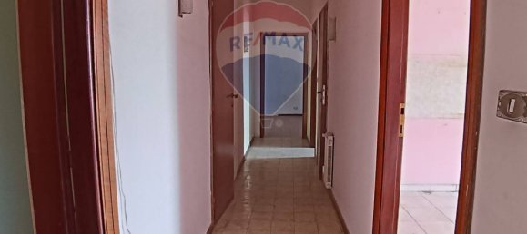 Apartamento de 4 habitaciónes en Adrano, Italy No. 298047 14