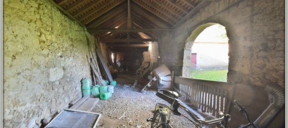 7 bedrooms House in Bergerac, France No. 189614 11