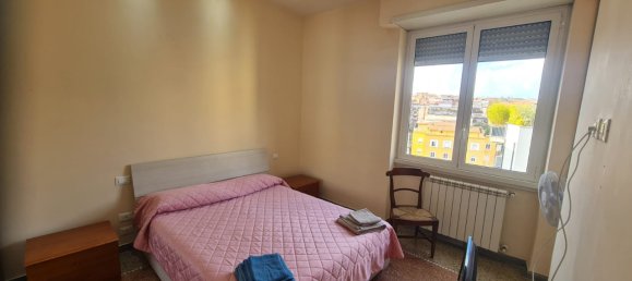 Studio in Rome, Italy No. 120112 6