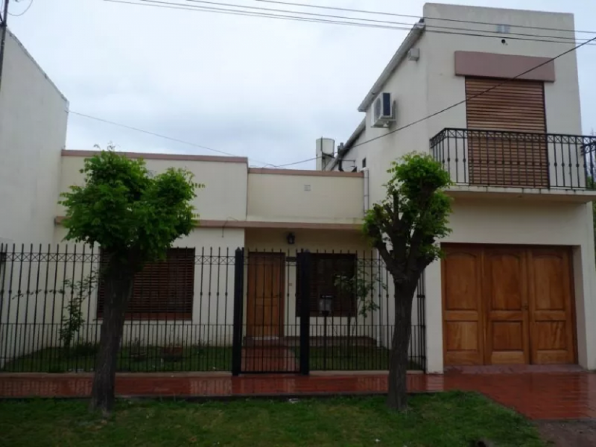 5 غرف نوم منزل في Buenos Aires, Argentina رقم 93044