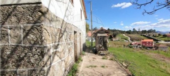 3 bedrooms Villa in Cabeceiras de Basto, Portugal No. 190045 4