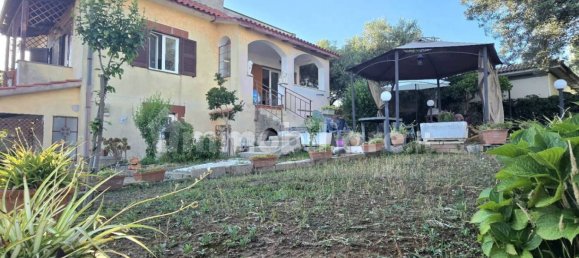 3 bedrooms Villa in Aprilia, Italy No. 343807 9