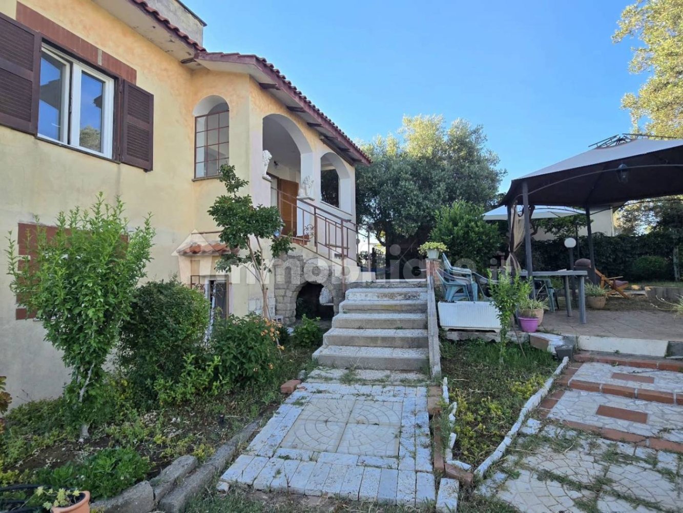 3 bedrooms Villa in Aprilia, Italy No. 343807