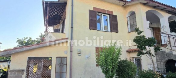 3 bedrooms Villa in Aprilia, Italy No. 343807 5