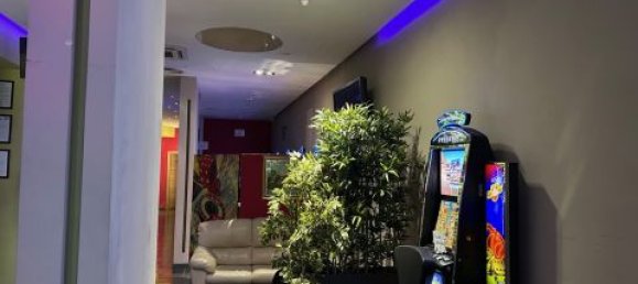 6-salle Propriété commerciale à Montesilvano, Italy No. 96091 19