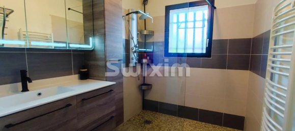 4 Schlafzimmer Haus in Sillingy, France, Nr. 341251 9