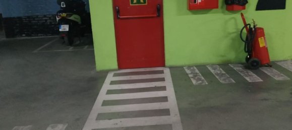  Garage in Madrid, Spain No. 189030 10