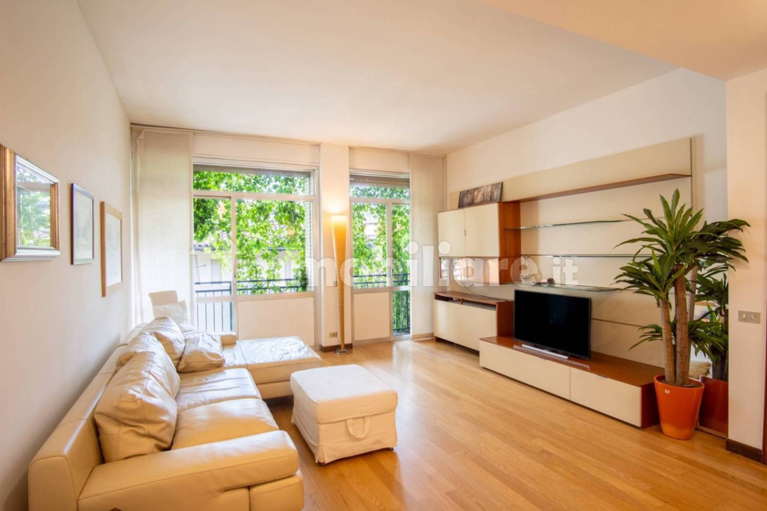 2 غرف نوم شقة في Milan, Italy رقم 374045