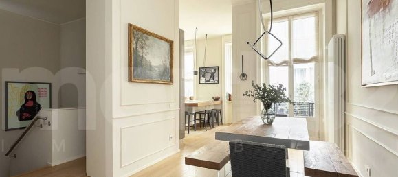 4 bedrooms Apartment in Milan, Italy No. 374188 9