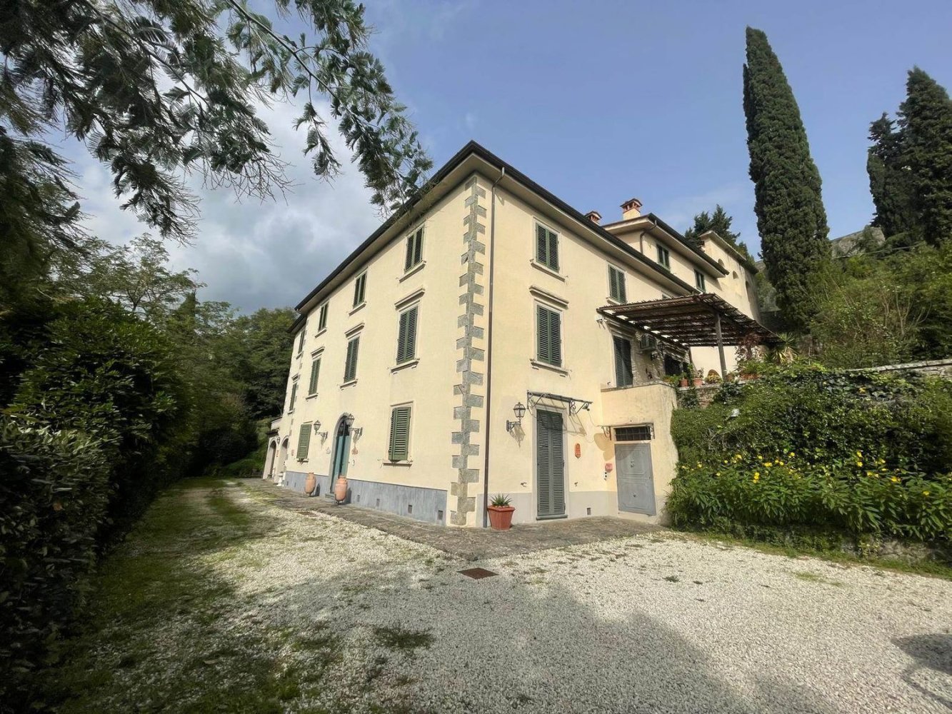 31 Schlafzimmer Villa in Pescia, Italy, Nr. 403161