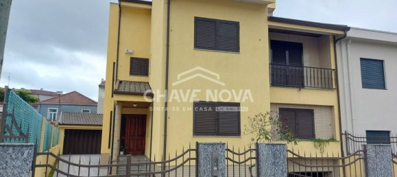 5 Schlafzimmer Stadthaus in Senhora da Hora, Portugal, Nr. 128489 2